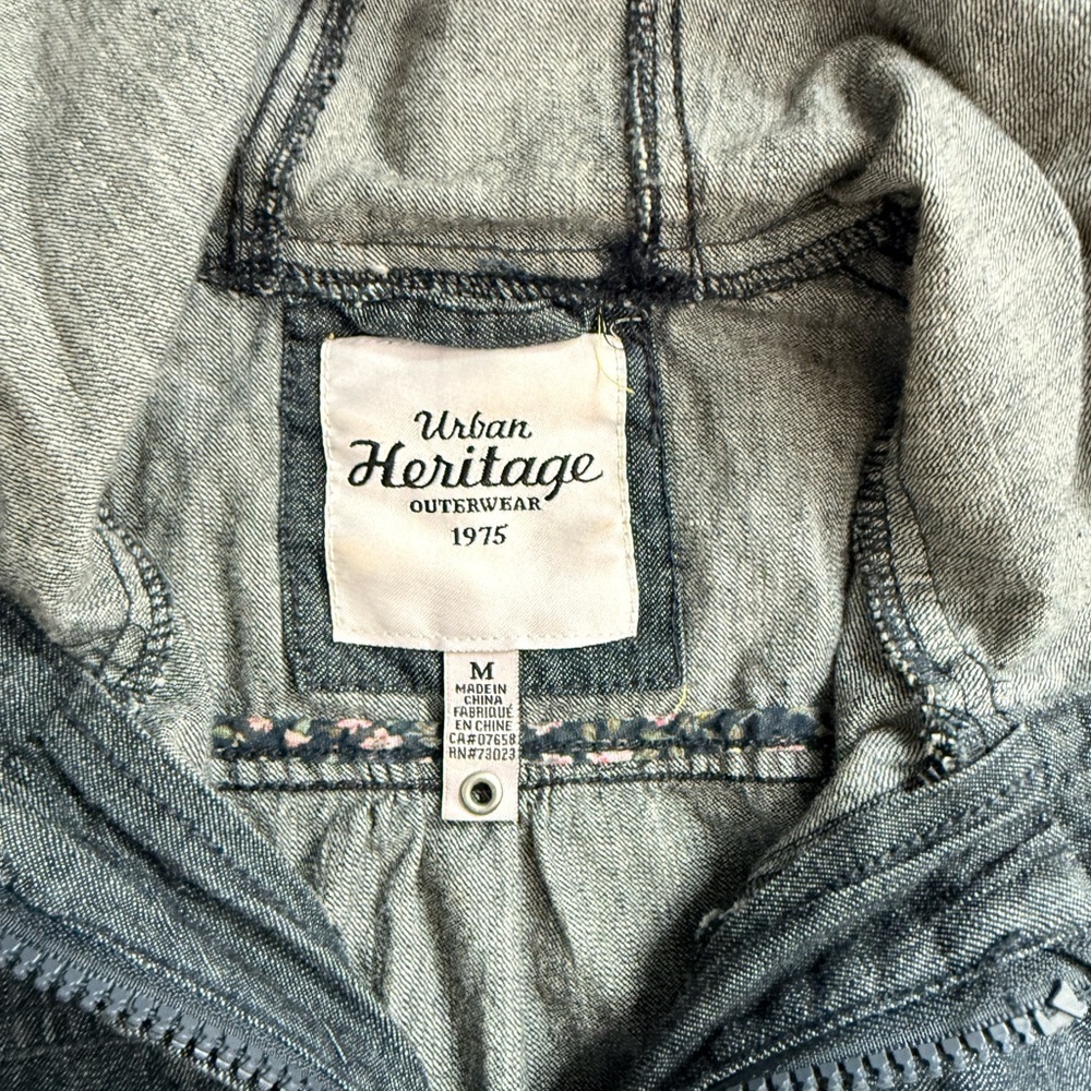 Urban Heritage Dark Blue Hooded Jean Jacket with 3/4 length Sleeves - Picture 4 of 7